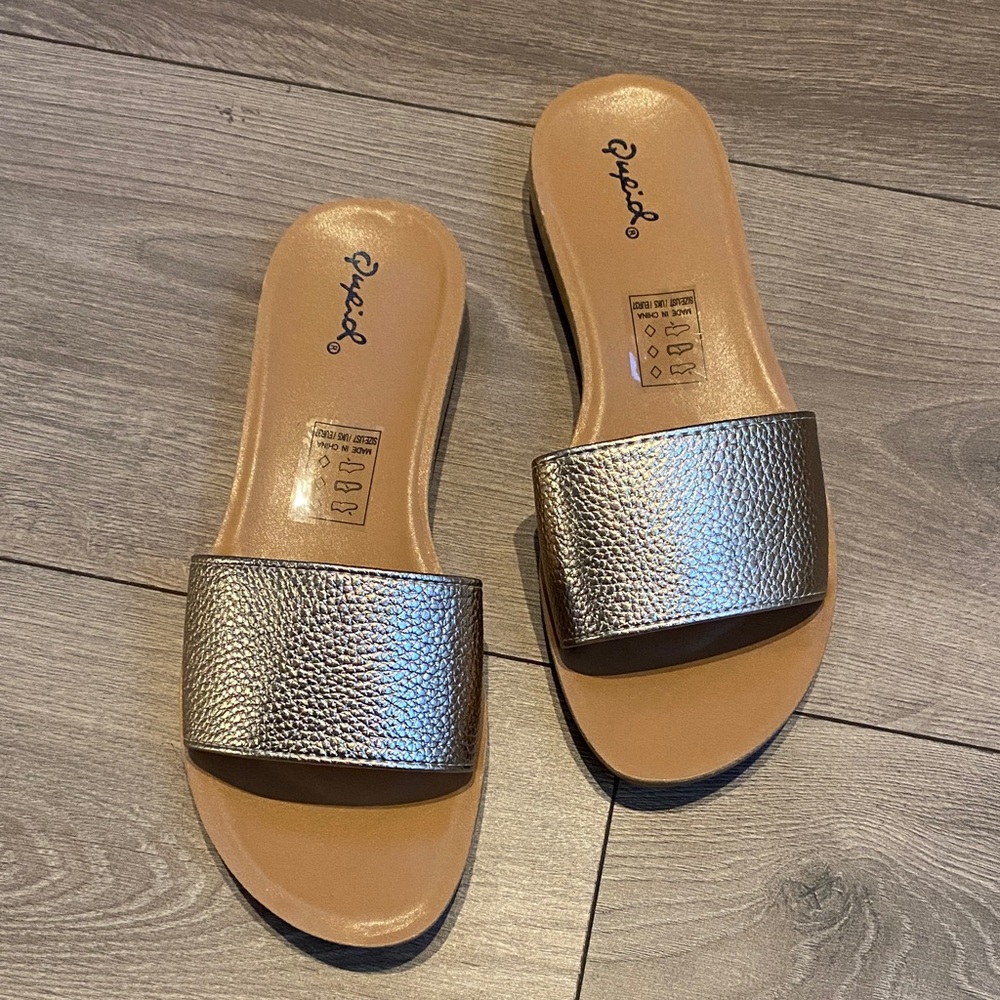 Qupid Metallic Slide Sandals